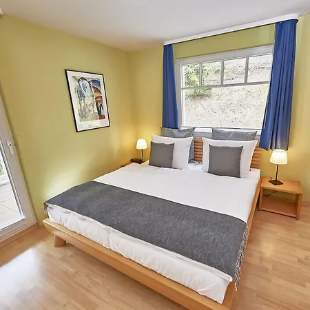 Li - Penthouse Sellin (Rugen)